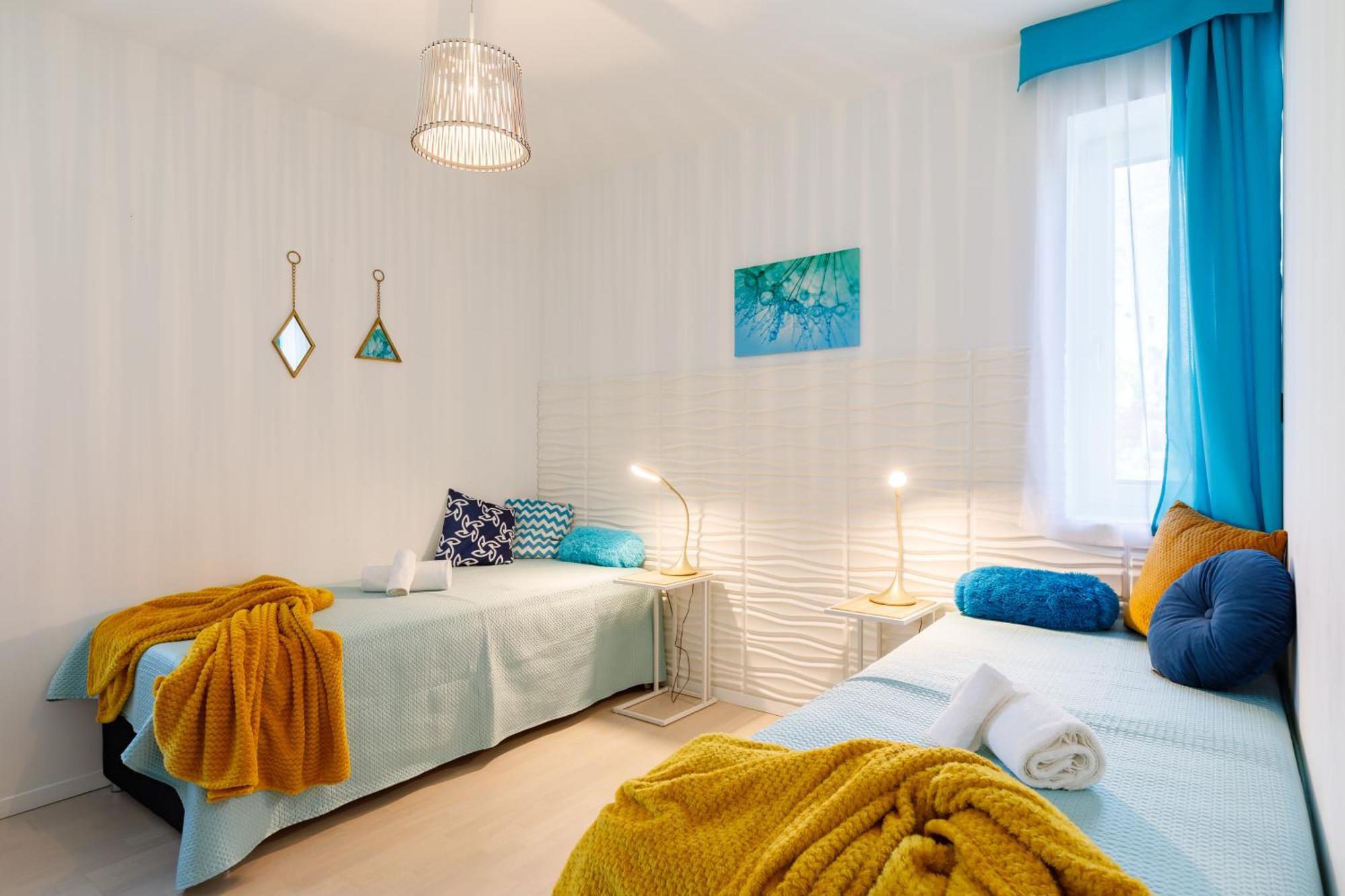 Blue4 Apartment Balatonfůzfő Екстериор снимка