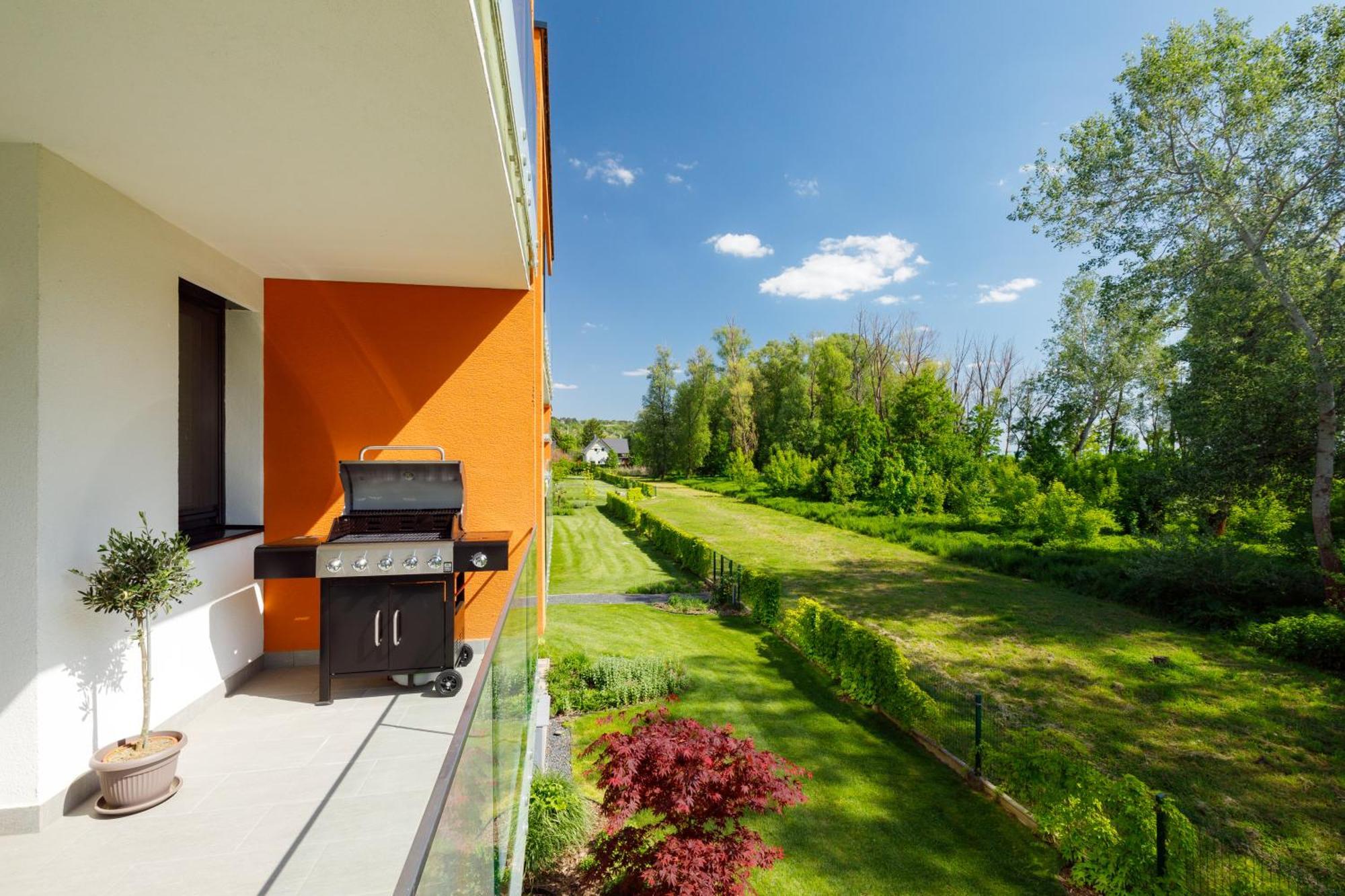 Blue4 Apartment Balatonfůzfő Екстериор снимка